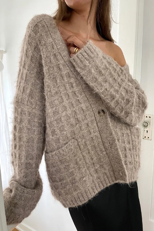 OVERSIZED GRID TEXTURED CARDIGAN