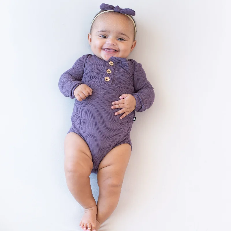 Ribbed Long Sleeve Henley Bodysuit in Currant